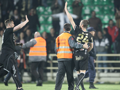 Μόνος δεύτερος ο ΠΑΟΚ, πέρασε 2-1 από την Ξάνθη
