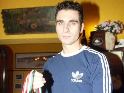 «Χρυσός» στην Πεσκάρα ο Παπαδόπουλος