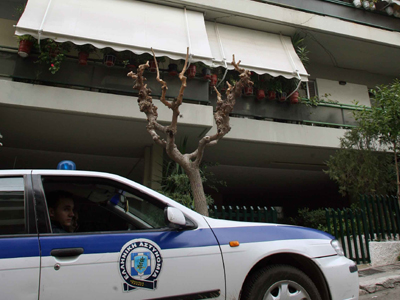 Χτύπησαν και λήστεψαν αστυφύλακα σε «περίεργο» ραντεβού