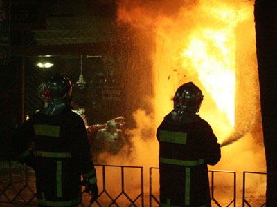 Επίθεση με μολότοφ σε γραφεία τοπικής οργάνωσης της Ν.Δ.