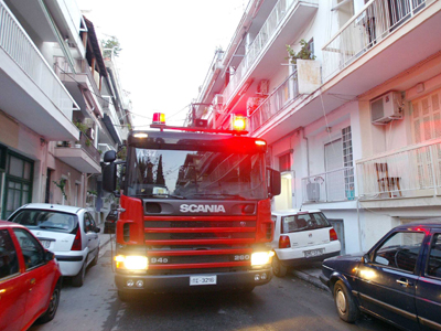 Φωτιά σε διαμέρισμα στα Κάτω Πατήσια