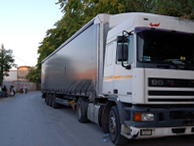 Μετέφεραν αλλοδαπούς με φορτηγό