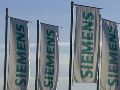 Αναζητώντας το “πολιτικό χρήμα”