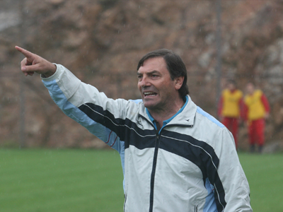 Πρόωρο «διαζύγιο» της Παναχαϊκής με τον Μπάμπη Τεννέ