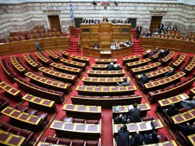 Aπαγορεύεται η είσοδος στη Βουλή