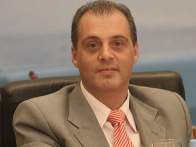 Ερώτηση για το Γιοσάκη στη Βουλή