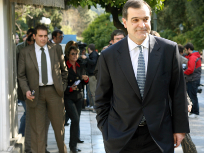 Με προεκτάσεις και νόημα η πρώτη συνάντηση Καραμανλή-Βγενόπουλου