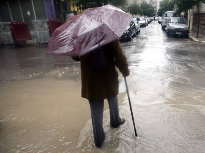 Έρχονται θυελλώδεις άνεμοι και καταιγίδες