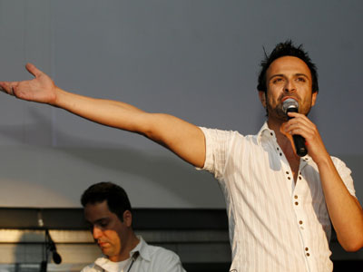 Δεν πήγε στα βραβεία γιατί του είχαν κλείσει οικονομική θέση!