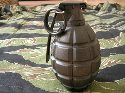 Βρέθηκαν και εξουδετερώθηκαν δύο χειροβομβίδες Βρέθηκαν και εξουδετερώθηκαν δύο χειροβομβίδες