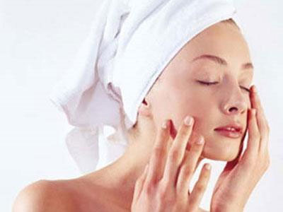 Καθαρισμός προσώπου: αυτός ο παρεξηγημένος