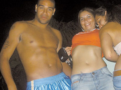 Δεν βάζει μυαλό… ο Adriano