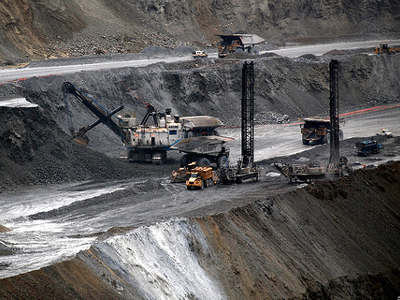 Τραγωδία σε ανθρακωρυχείο στην Ινδονησία