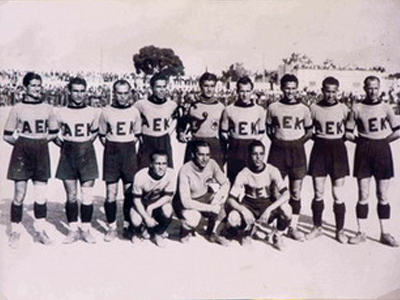 «Κίτρινος δικέφαλος» ετών 85!