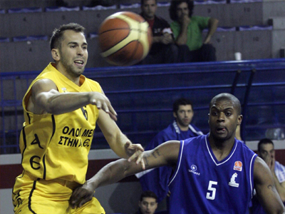 Στο τέλος η ΑΕΚ, 78-75 την Καβάλα
