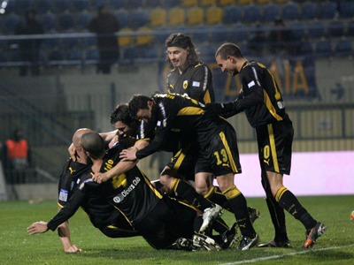 Με απουσίες για την ανατροπή η ΑΕΚ