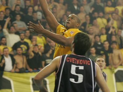 Ανακοινώσεων συνέχεια από την ΑΕΚ