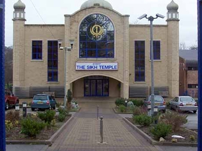 Νεκρός ένας από τους Σιχ γκουρού που δέχθηκαν επίθεση στη Βιέννη Νεκρός ένας από τους Σιχ γκουρού που δέχθηκαν επίθεση στη Βιέννη