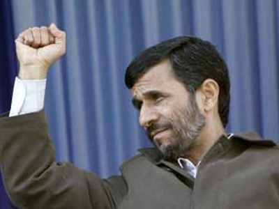 Στηρίζουν τον Αχμαντινετζάντ οι Άραβες