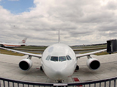 Αεροσκάφος έκανε τρεις αποτυχημένες προσπάθειες απογείωσης