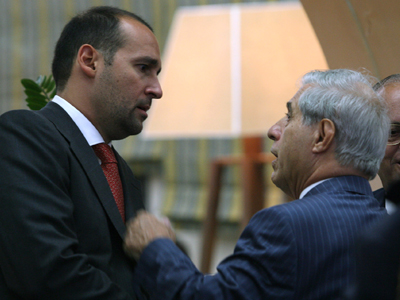 Ενώνουν τις δυνάμεις τους οι «αιώνιοι» κατά της βίας