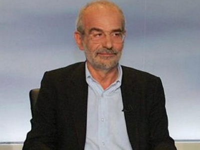 Αιχμές Αλαβάνου για Τσίπρα και ΣΥΝ