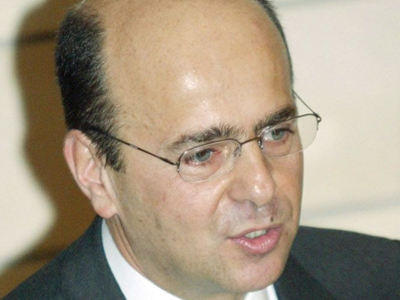 Αγωγή στον Μάκη για ένα… μυρμηγκάκι