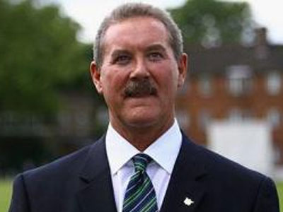 Ζήτησε να «ξεπαγώσουν» τους λογαριασμούς του για να πληρώσει τους δικηγόρους