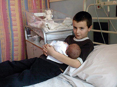 Δεν είναι ο πατέρας ο 13χρονος Άλφι