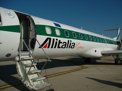 Από “καύσιμα μένει” η Alitalia