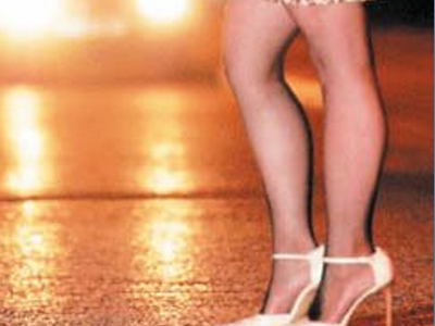 Συνελήφθησαν επειδή εξέδιδαν αλλοδαπές