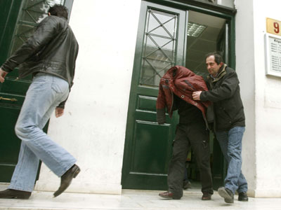 Ελεύθερος χωρίς όρους ο κατηγορούμενος για την επίθεση στην Κούνεβα