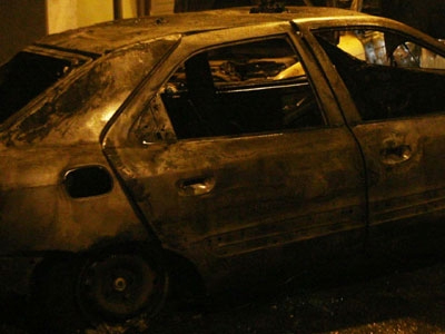 Γκαζάκια σε όχημα της πρεσβείας της Σαουδικής Αραβίας