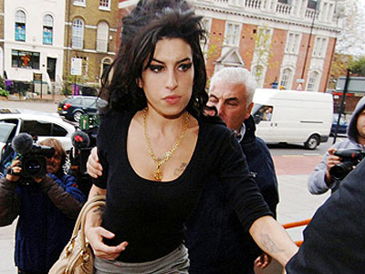 Ακύρωσε συναυλία λόγω ασθένειας η Γουαϊνχάουζ