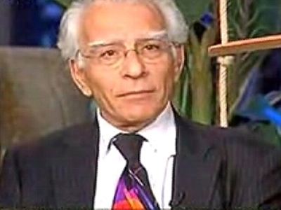 Τι σημασία έχει, κύριοι (Αντώναρε και Τριανταφυλλόπουλε), αν η Ακρόπολη είναι φωτισμένη μετά τις 2.30 το πρωί;