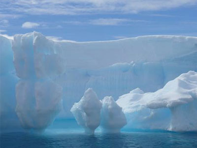Μέχρι 100 τουρίστες στην Ανταρκτική