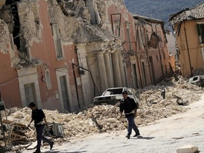 Χρονοβόρα προβλέπεται η ανοικοδόμηση της Άκουιλα