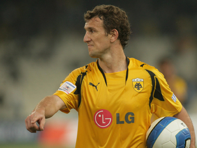 Φεύγει ο Αρουαμπαρένα