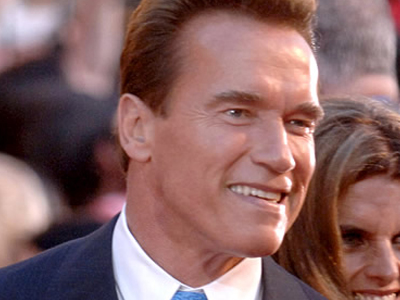 “Λάβρος” ο Σβαρτζενέγκερ κατά Μπους