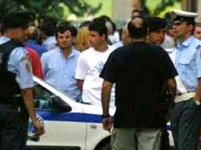 Οι καταστηματάρχες του κέντρου κλείνουν την ”Πειραιώς”