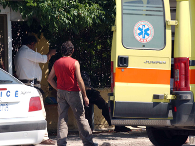 Πολίτης τραυματίστηκε σε συμπλοκή αστυνομικών- κακοποιού μέρα- μεσημέρι