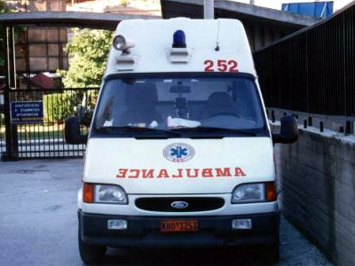 Έσπασε το τιμόνι από ασθενοφόρο που βρισκόταν εν κινήσει