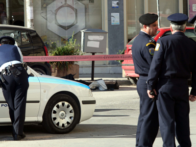 «Πρωταπριλιάτικη» βόμβα στο Ειρηνοδικείο της Καλλιθέας