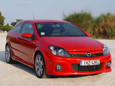 OPEL ASTRA OPC Βροντάει και ASTRAφτει