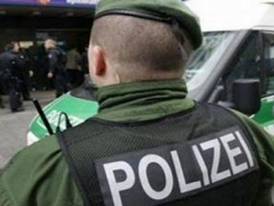 Σκότωσε τη γυναίκα και το παιδί του και αυτοκτόνησε