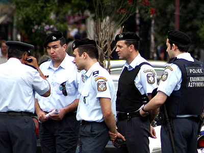 Από γκάφα σε γκάφα η ΕΛ.ΑΣ