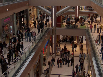 Θα σαρώσουν την αγορά οι νέες αλυσίδες που έρχονται από εφέτος