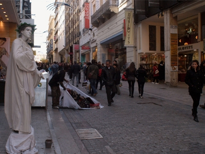 Σε εορταστικούς ρυθμούς κινείται η αγορά