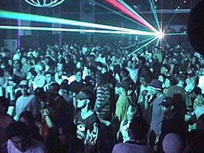 Από το πάρτι… στο νοσοκομείο από υπερβολική κατανάλωση ναρκωτικών Από το πάρτι… στο νοσοκομείο από υπερβολική κατανάλωση ναρκωτικών