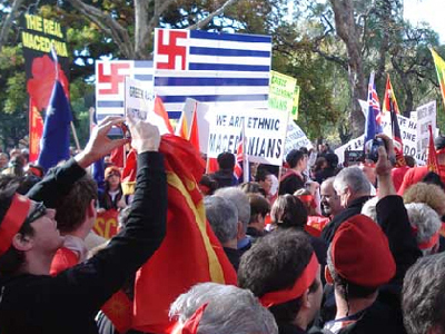 Πρόκληση με σβάστικες στην Αυστραλία